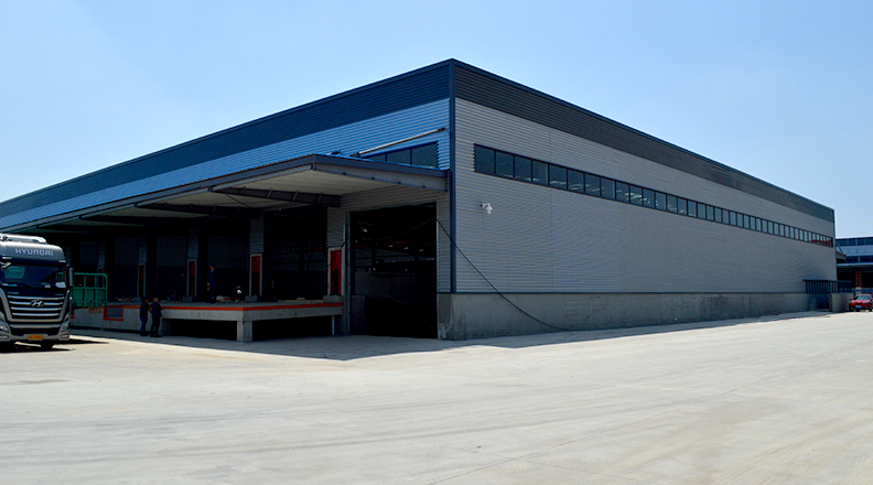 Զ������